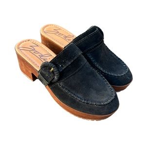 Zodiac | Women's Shoes | Y2K Chunky Retro Heeled Suede Clog | Raine | Black | 7